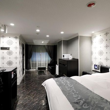 ホテルバースデーきよす店 Hotel Birthday Kiyosu المظهر الخارجي الصورة